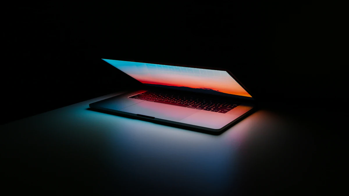 机の上のノートPC