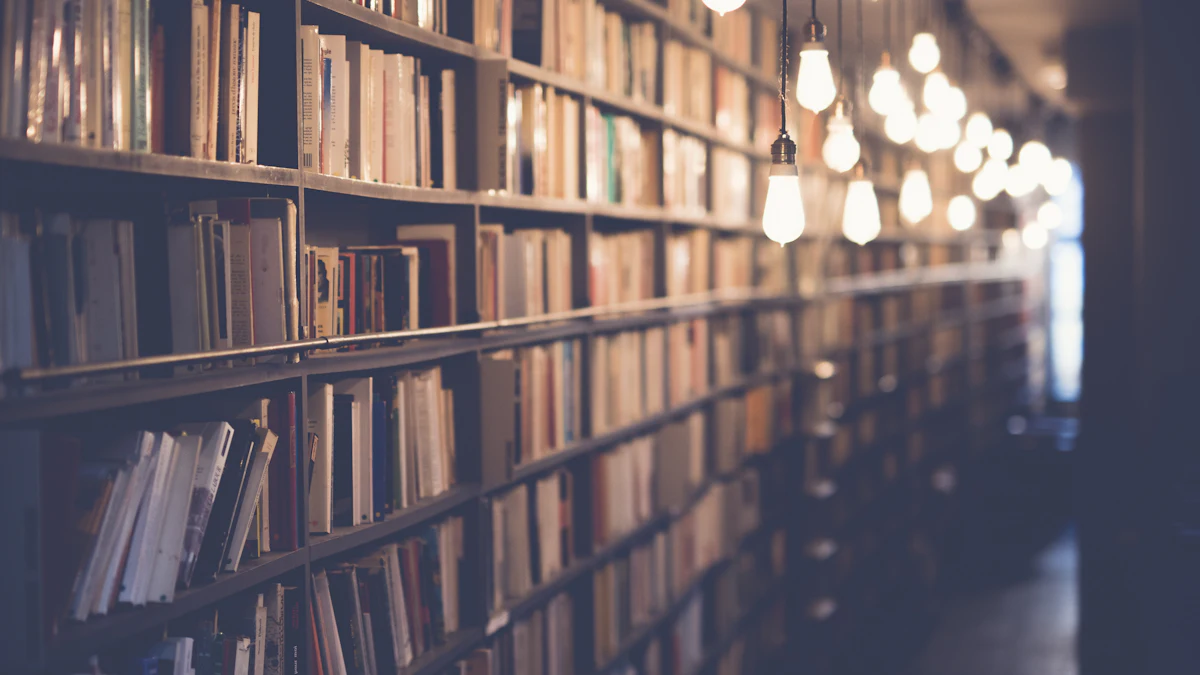 明かりが灯る図書館